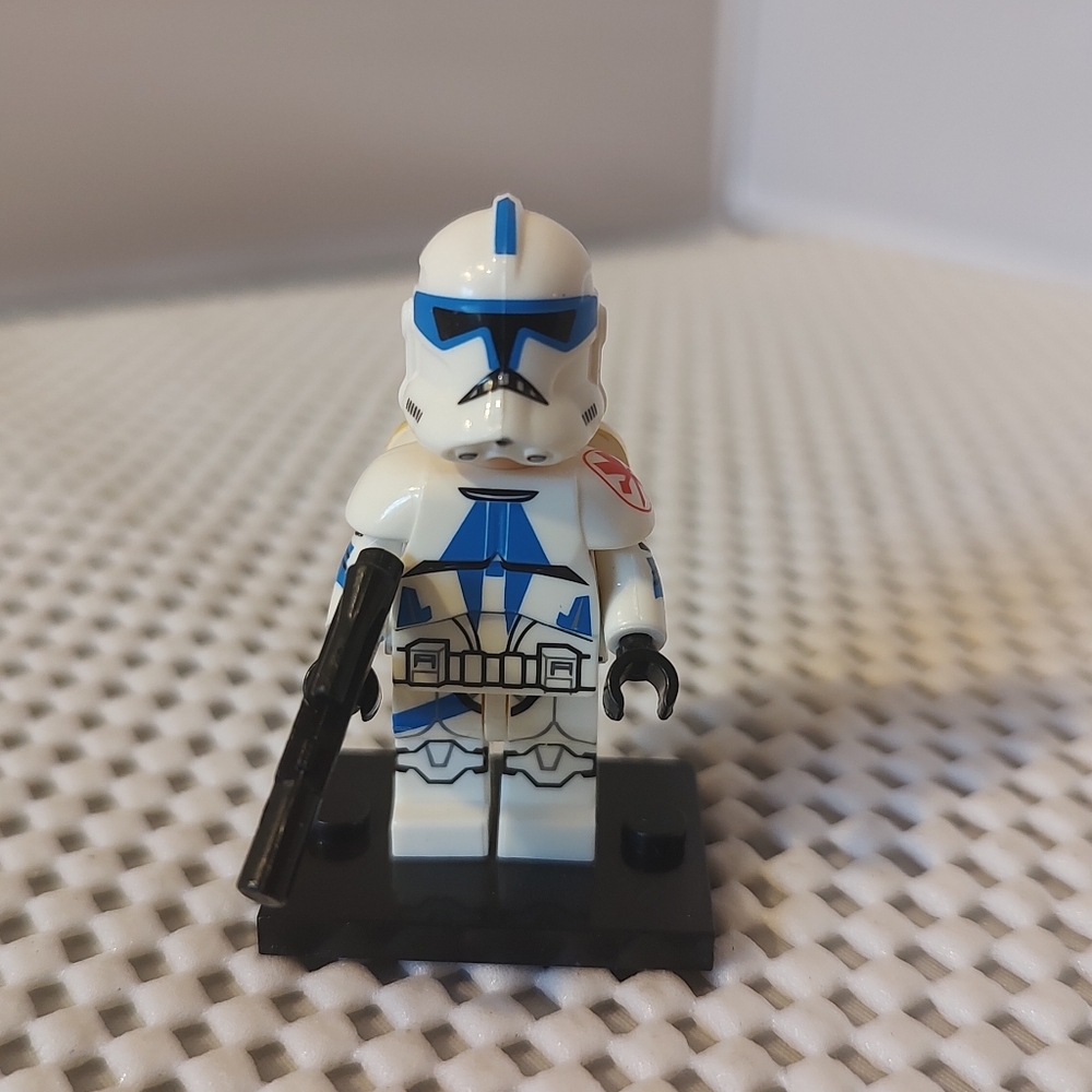 Custom Star Wars Minifigure Kix Lego Compatible